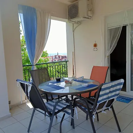 Oasis Nea Michaniona